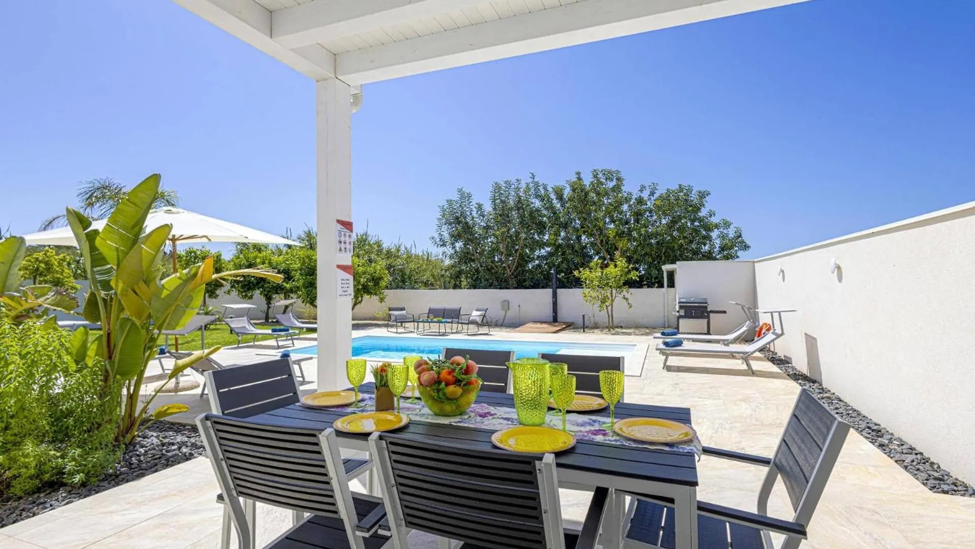 Villa Andromeda By Villa Plus Santa Maria Del Focallo